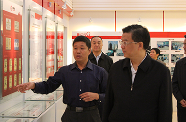 福建省委常委、省紀(jì)委書記倪岳峰調(diào)研虹潤公司